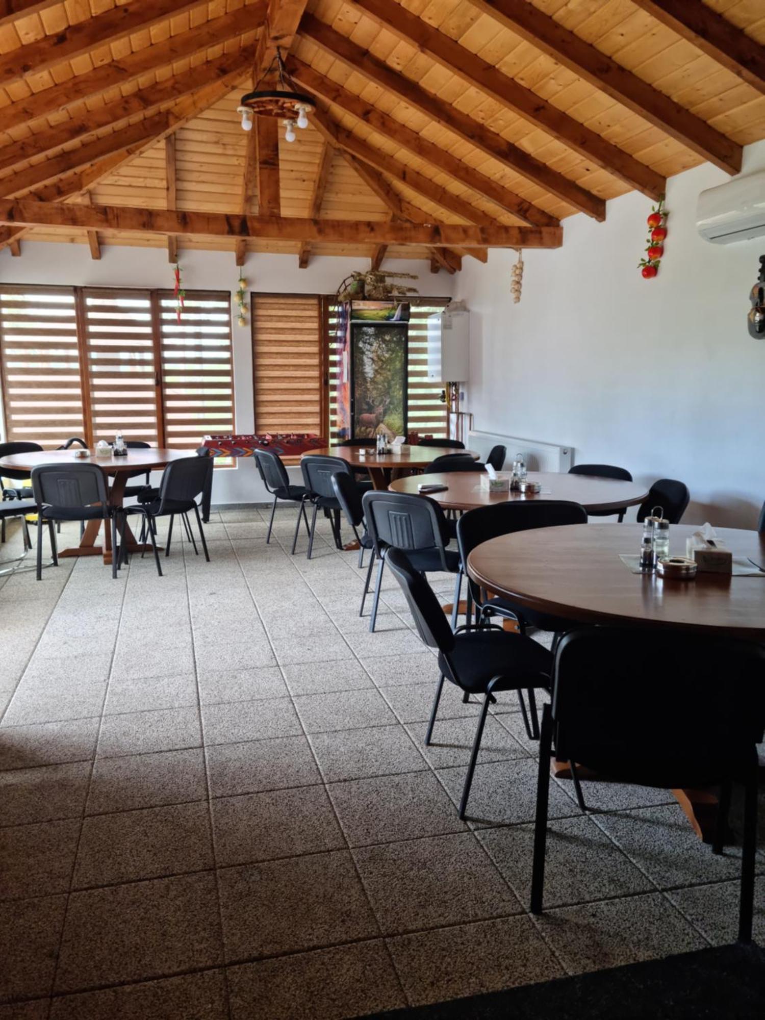 La Maria Si Ioana Apartment Curtea De Arges Ngoại thất bức ảnh